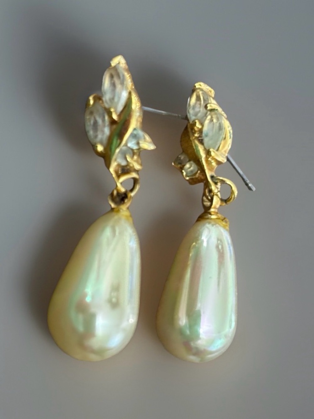 Earrings 4 Pair Avon Onyx, Green Stone Screw On, Rama Faux Pearl, Silver Balls